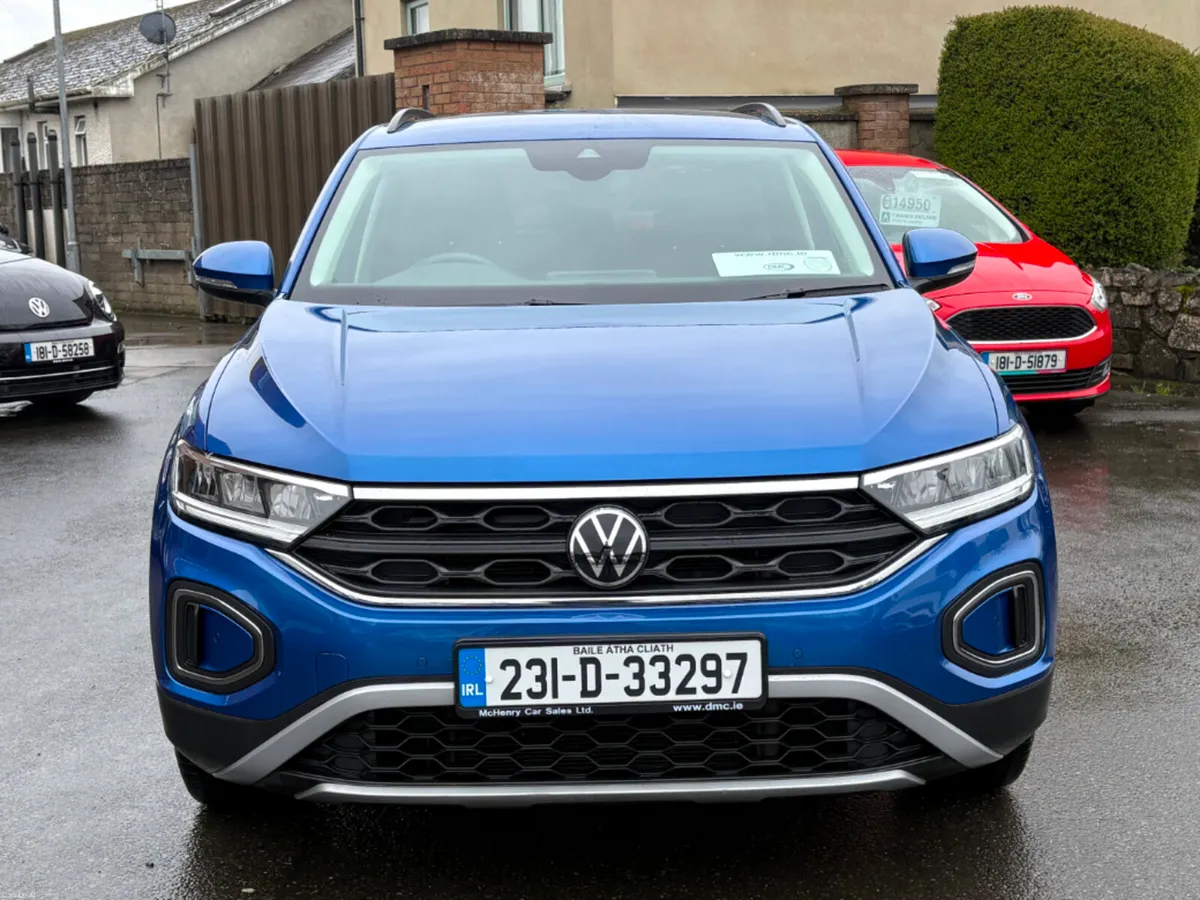 Volkswagen T-Roc Life 1.0 TSI M6F 110HP 5DR - Image 3