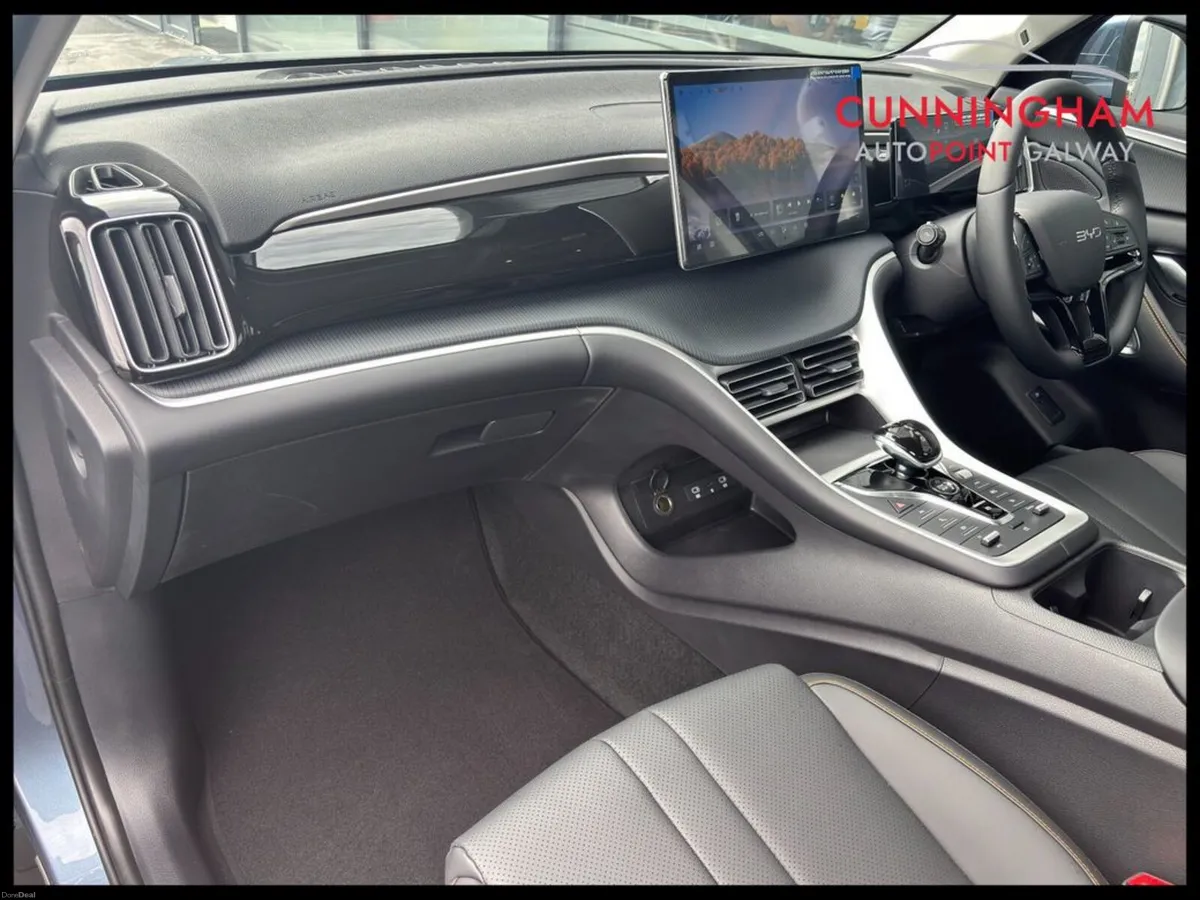 BYD SEALION 5 Super Hybrid Comfort - Image 6