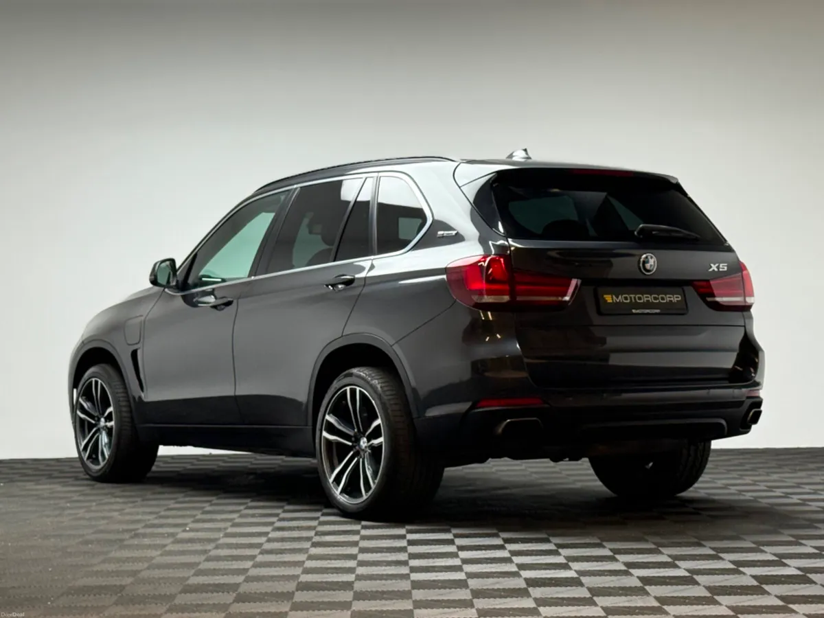BMW X5 40E SE 2.0 PHEV XDRIVE - Image 5