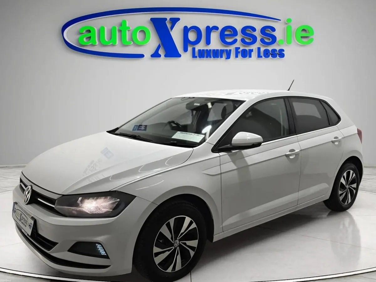 Volkswagen Polo 1.0 TSI Automatic, Reversing camer - Image 3