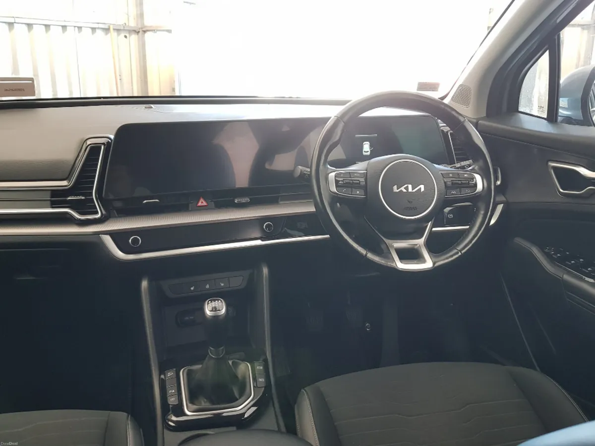 Kia Sportage Manual 5DR - Image 5