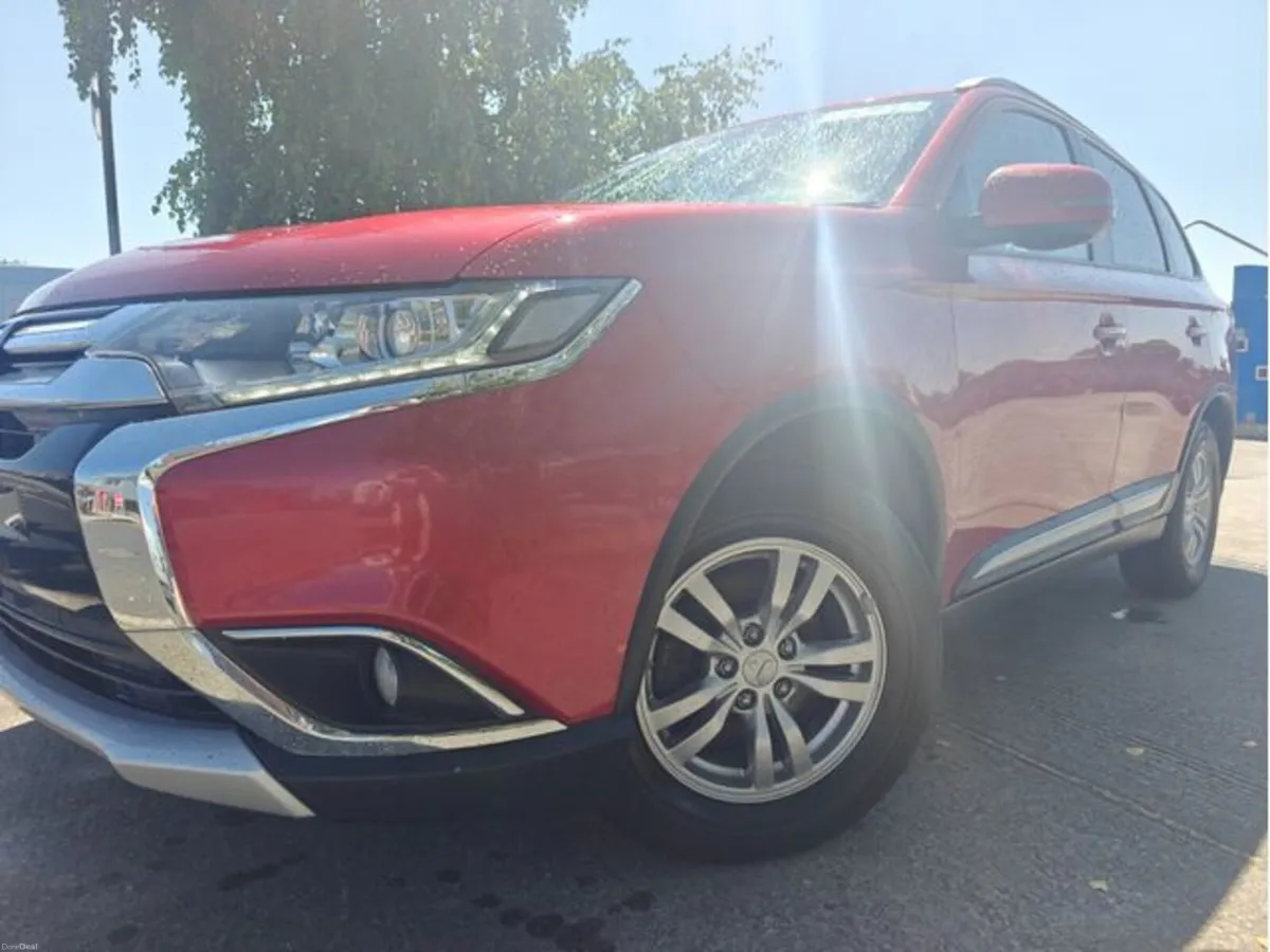 Mitsubishi Outlander 2.2 DIESEL/NEW NCT - Image 1