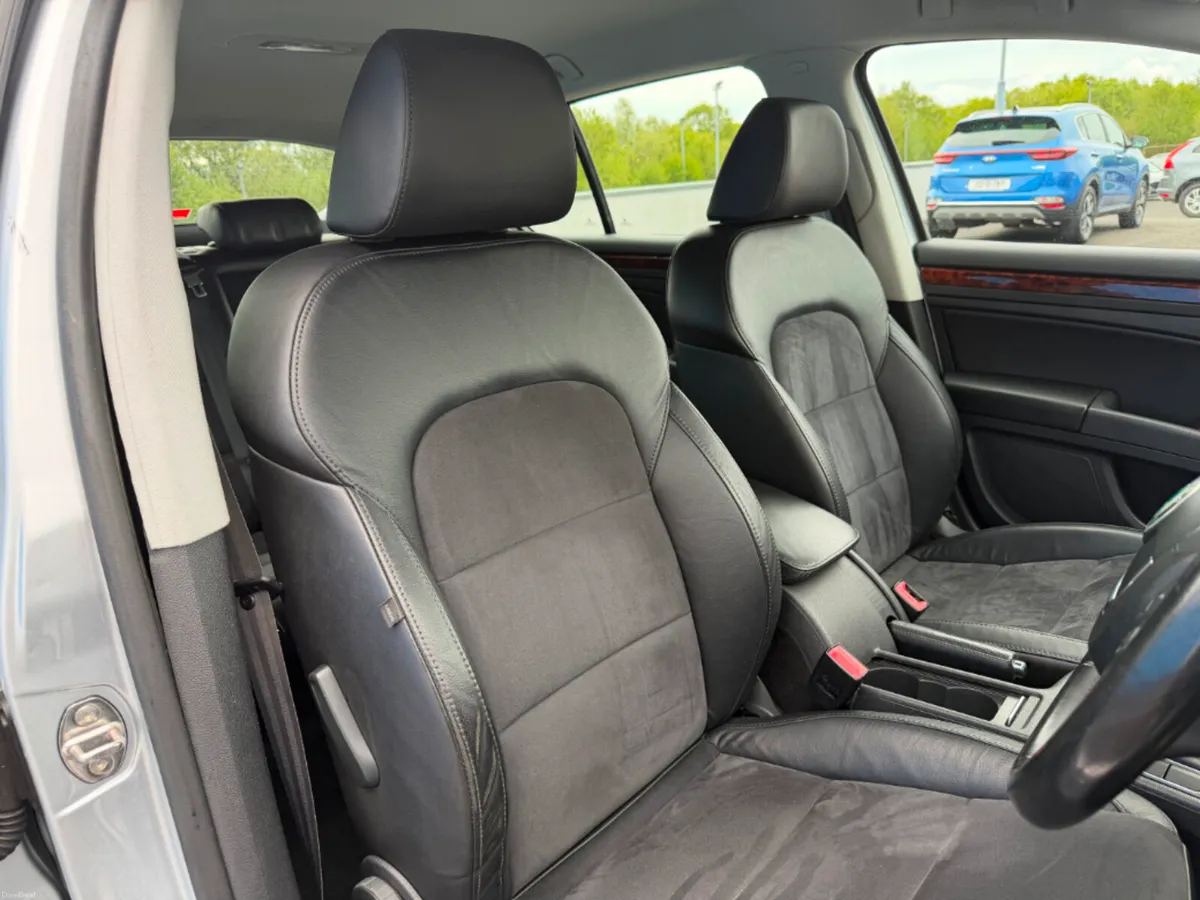 Skoda Superb AMB GL 1.6tdi 105HP 4DR * HEATED SEAT - Image 6