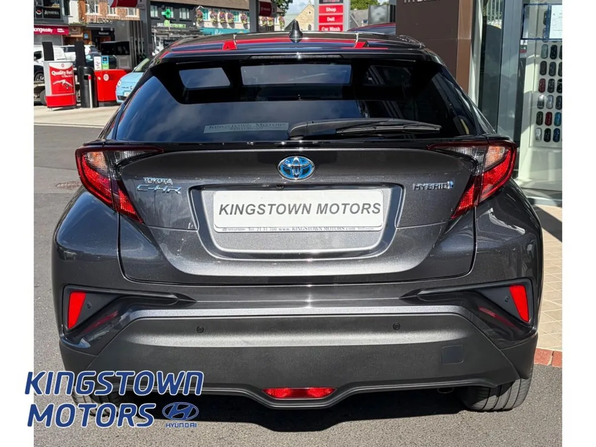 Toyota C-HR 1.8 Hybrid Sport 4DR Auto - Image 4