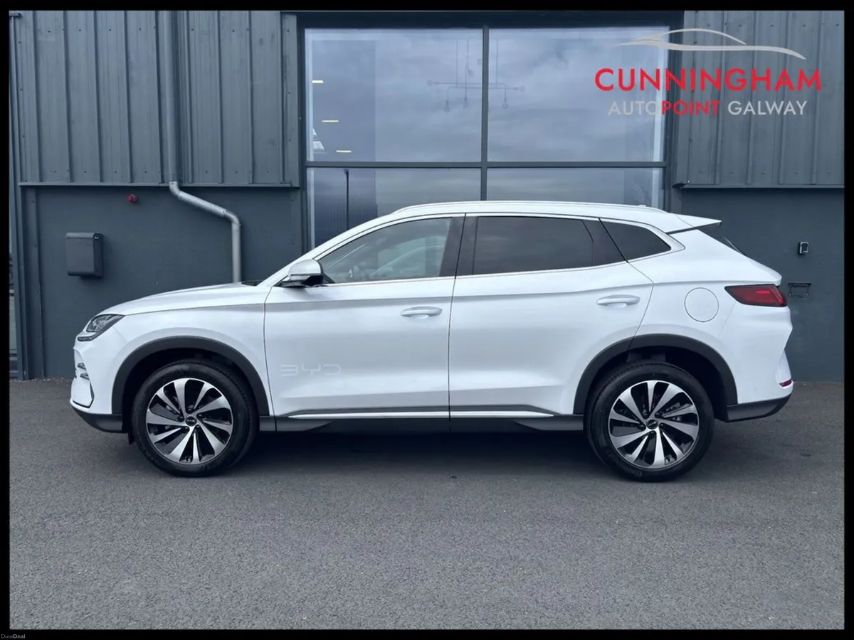 BYD SEAL U DM-i Comfort 26.6kWh **125km EV Range** - Image 4