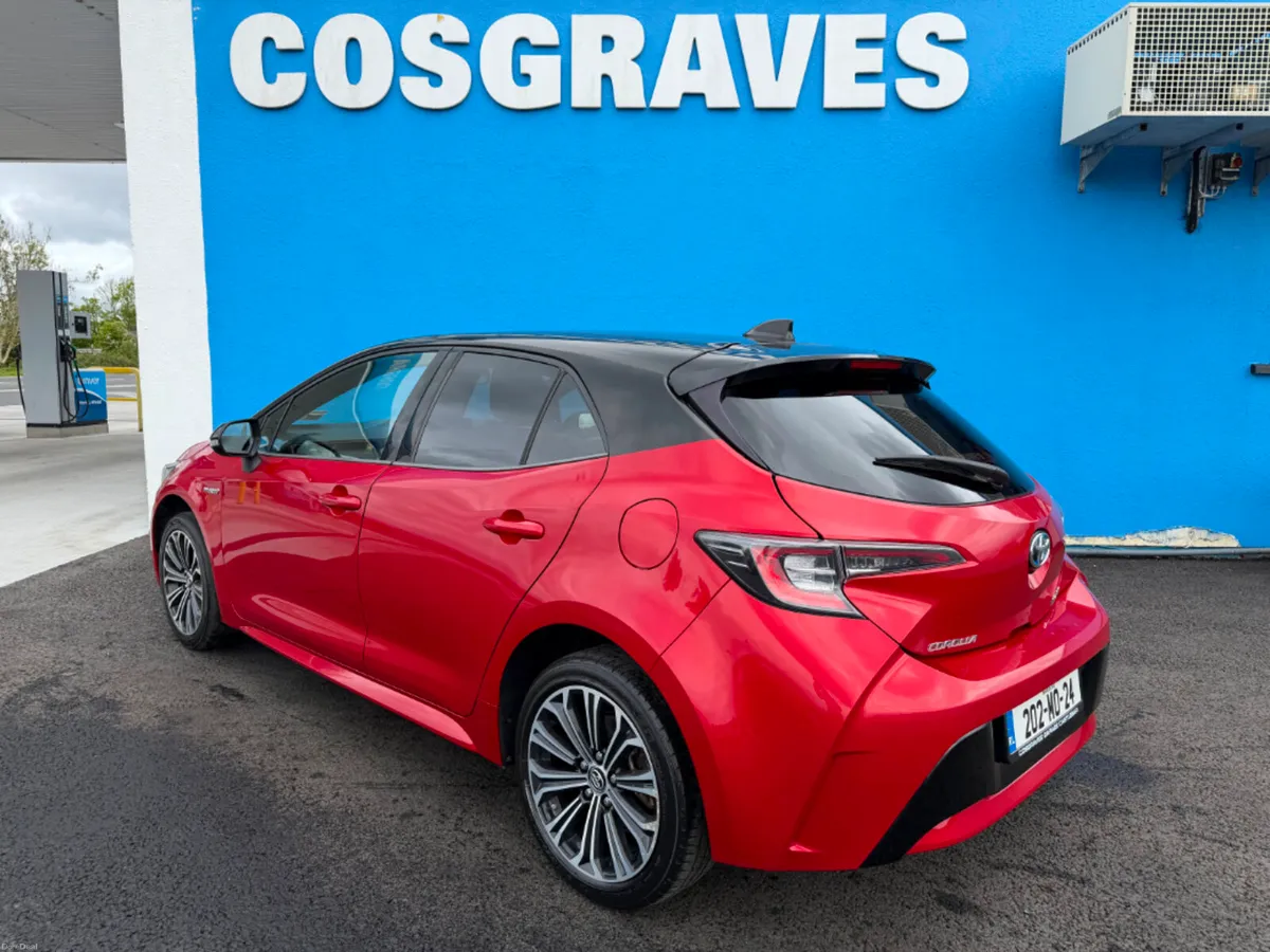 Toyota Corolla Hybrid L/sport 5DR Auto * REVERSING - Image 4