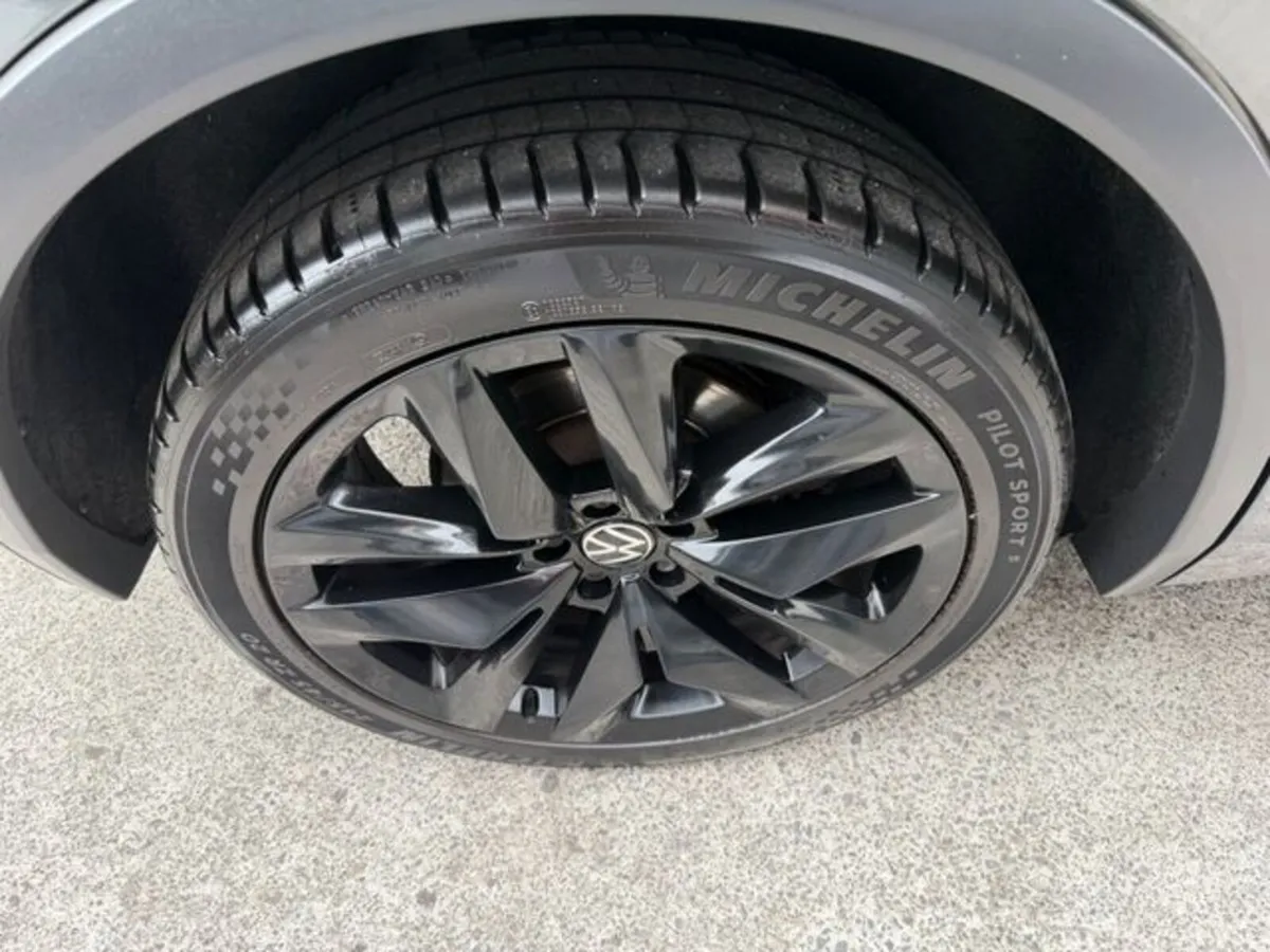 Volkswagen Tiguan 2.0 TDI R-line 240PS 4motion 5D - Image 6