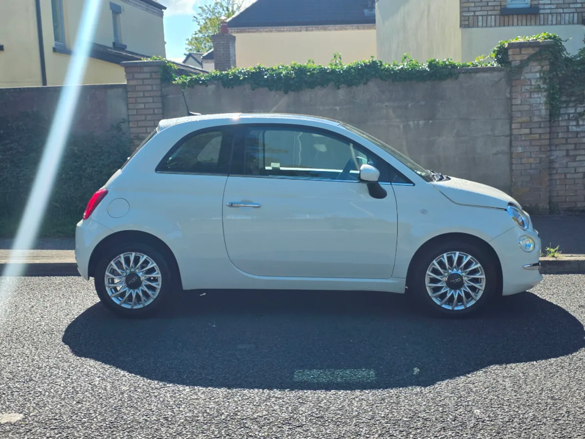 Fiat 500 1.2 Lounge with SUNROOF 69BHP 3DR - Image 2