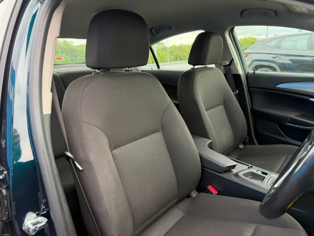 Opel Insignia S 2.0cdti 140PS S/S 4DR * DRIVE AWAY - Image 6