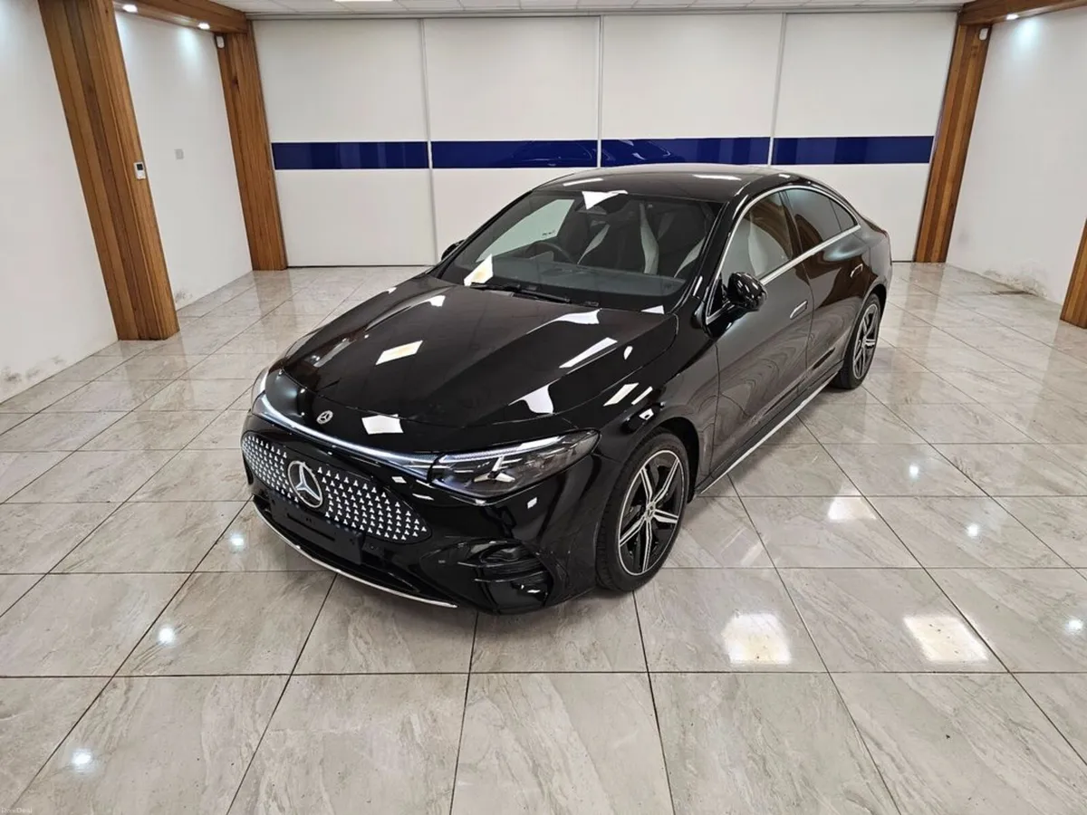 Mercedes-Benz CLA 250+ EQ AMG // GLASS ROOF - Image 4