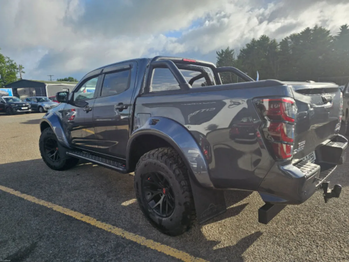 Isuzu D-Max ARTIC 35 - Image 6