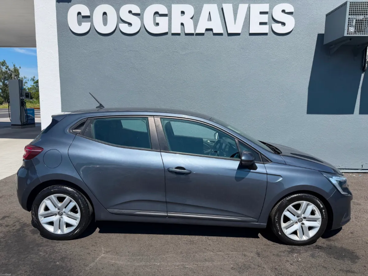 Renault Clio Dynamique Edition Model - Image 2