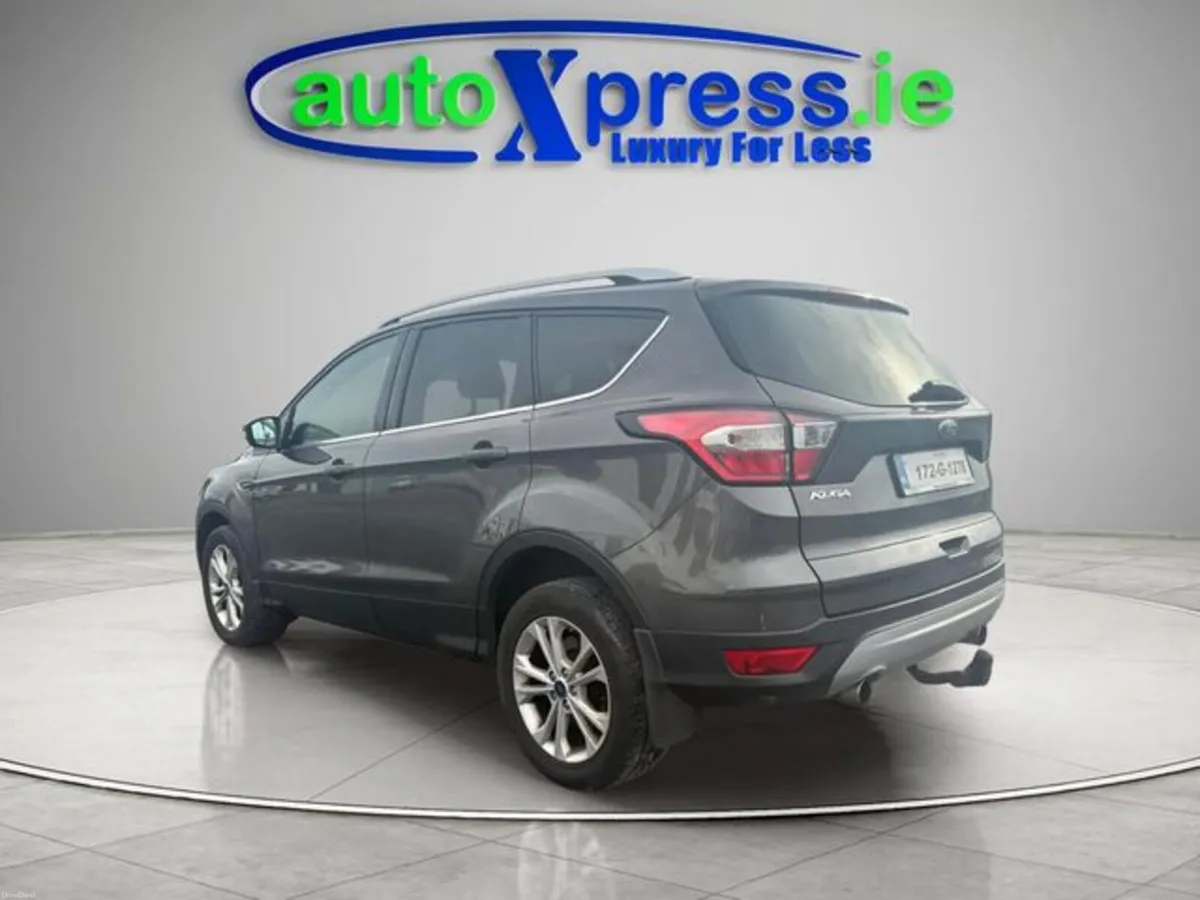 Ford Kuga Titanium 1.5 TDCI 120PS FWD 4D - Image 5
