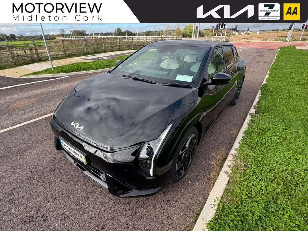 Kia EV4 EV4 FASTBACK GT-LINE, long-range battery o - Image 4