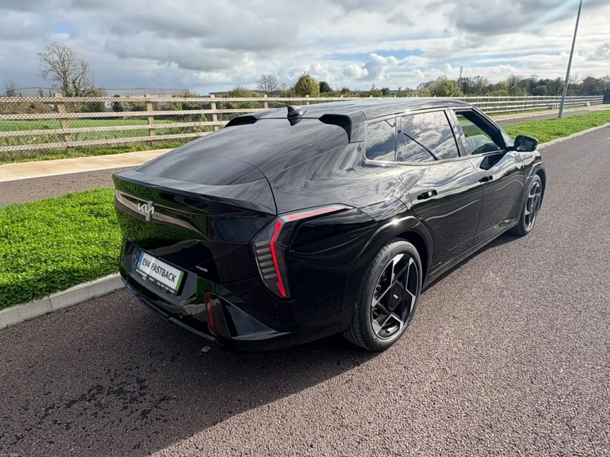 Kia EV4 EV4 FASTBACK GT-LINE, long-range battery o - Image 5