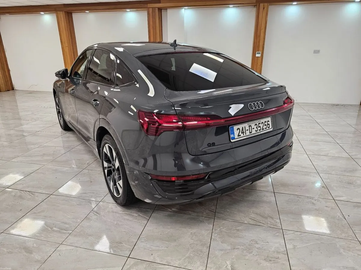 Audi Q8 e-tron SPORTBACK 55 QUATRRO LONG RANGE - Image 5