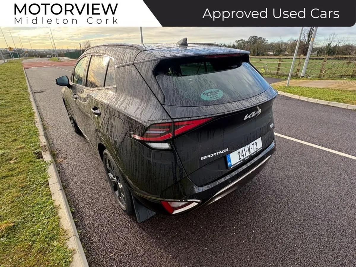 Kia Sportage Phev ANNIVERSARY MODEL **AWD** 5DR ** - Image 6