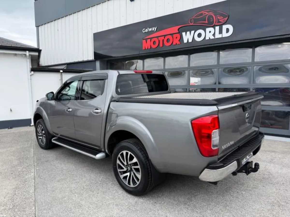 Nissan Navara 2.3 SVE Double CAB 190 NC 4DR - Image 2