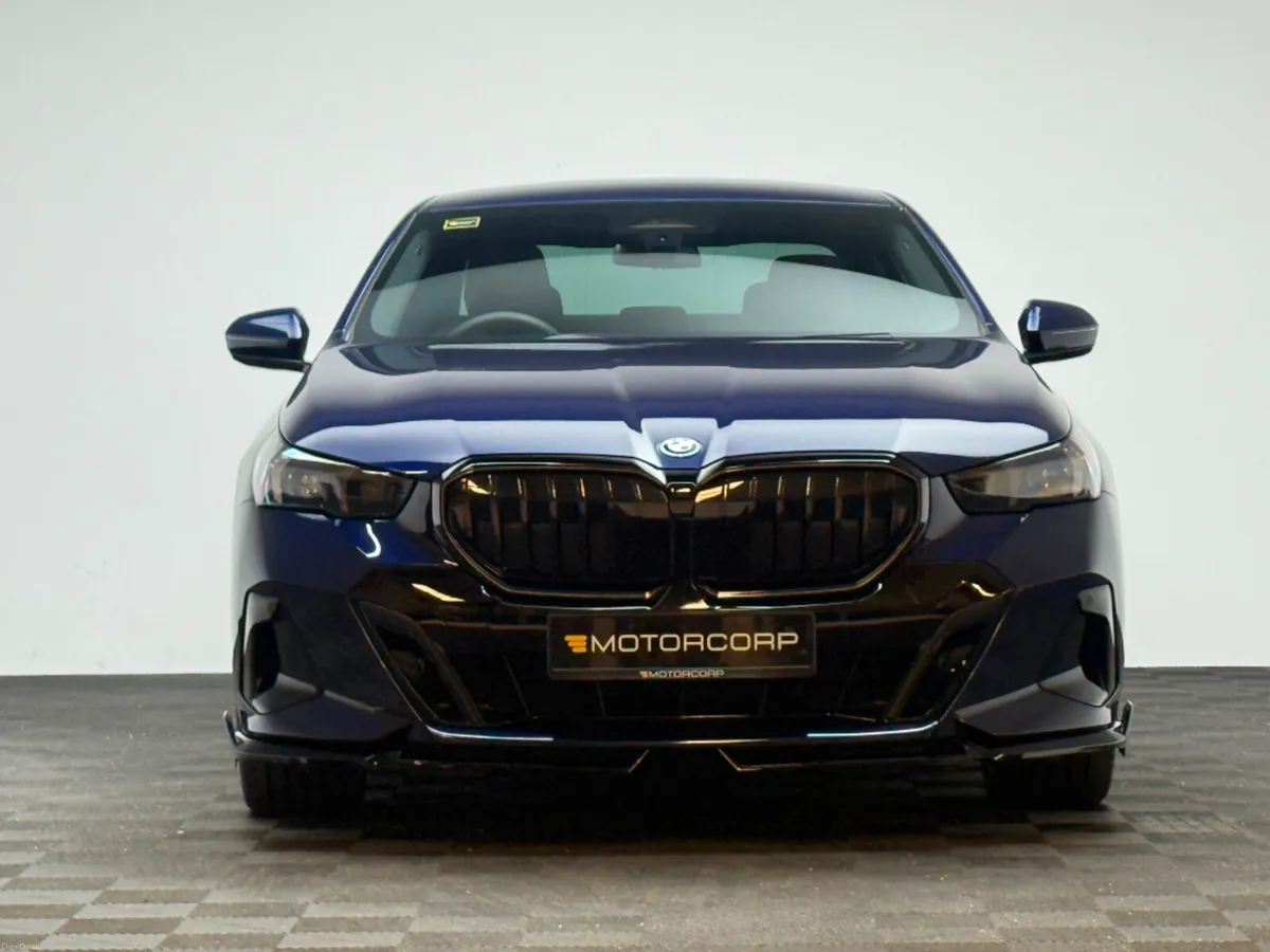 BMW 5-Series 530E M SPORT PRO - Image 2
