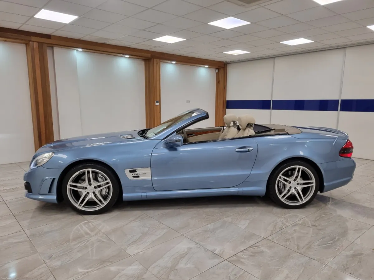 Mercedes-Benz SL-Class AMAZING SUPERCAR - Image 6