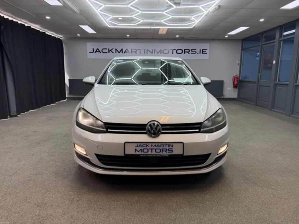 Volkswagen Golf Milano Edition - Image 2