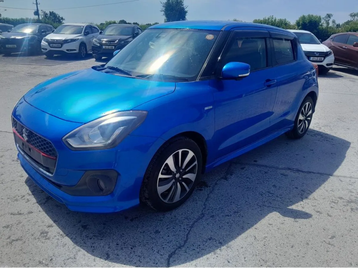 Suzuki Swift HYBRID RS - Image 1