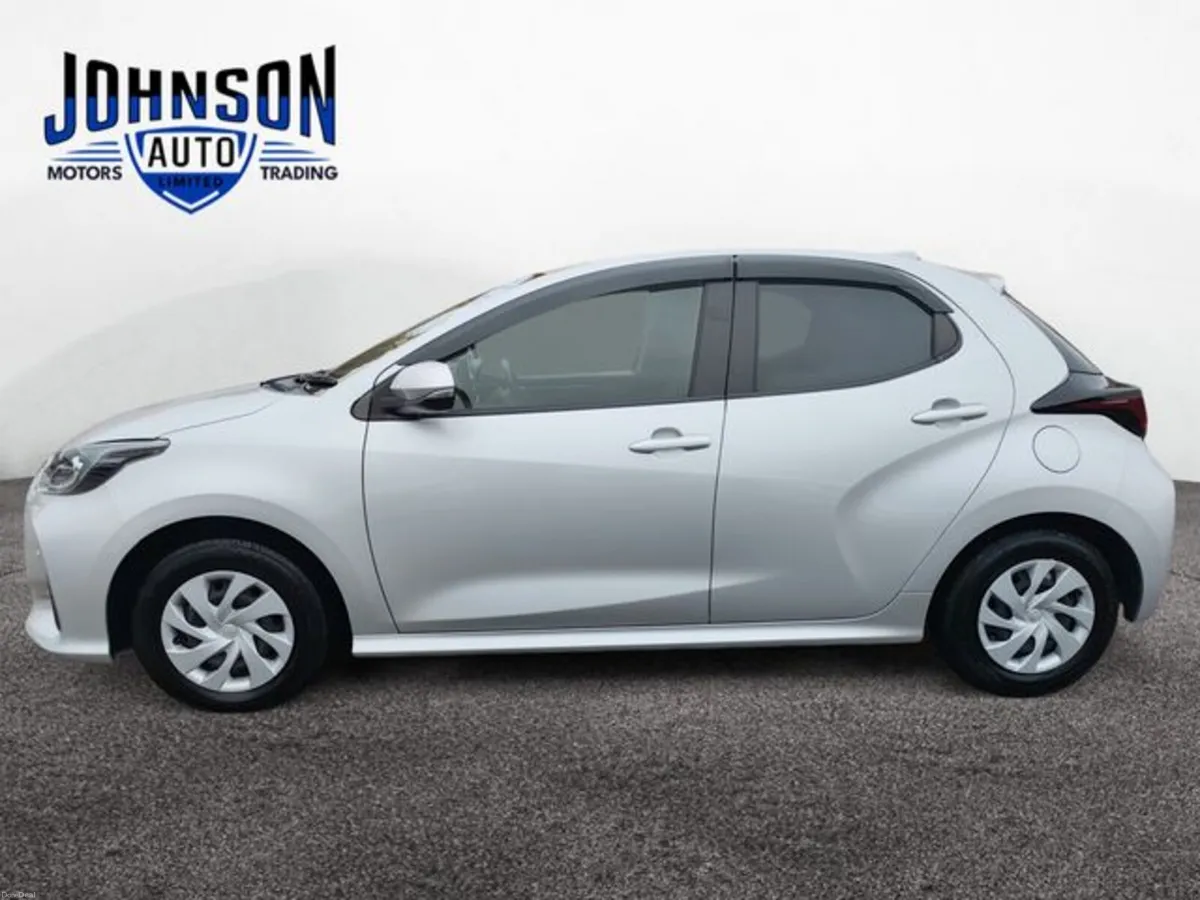 Toyota Yaris 1.5 Petrol Auto - Image 2