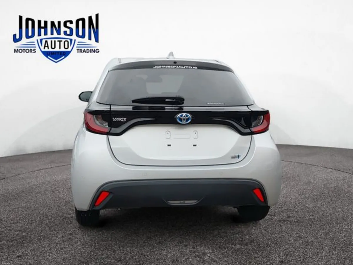 Toyota Yaris 1.5 Petrol Auto - Image 4