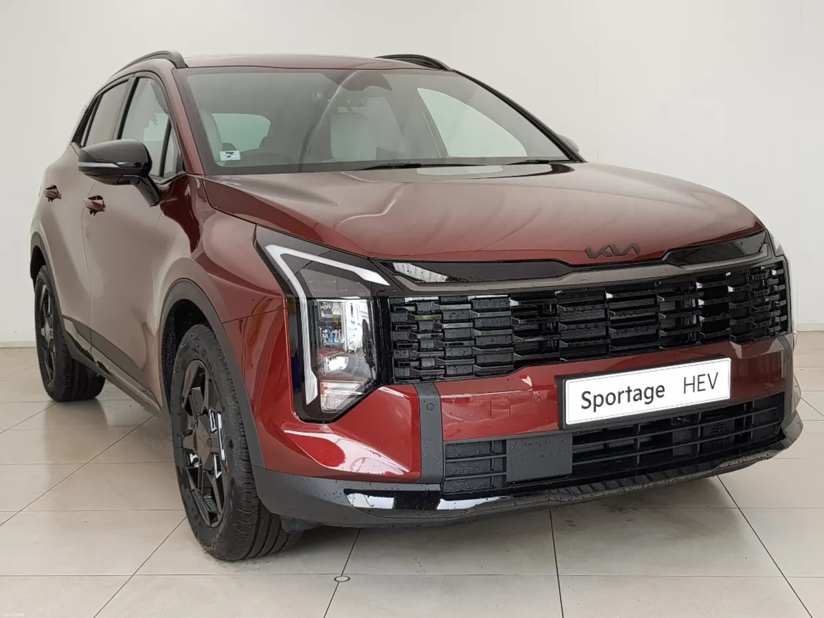 Kia Sportage SPORTAGE HEV SEM_MY27 MAGMA RED - Image 1