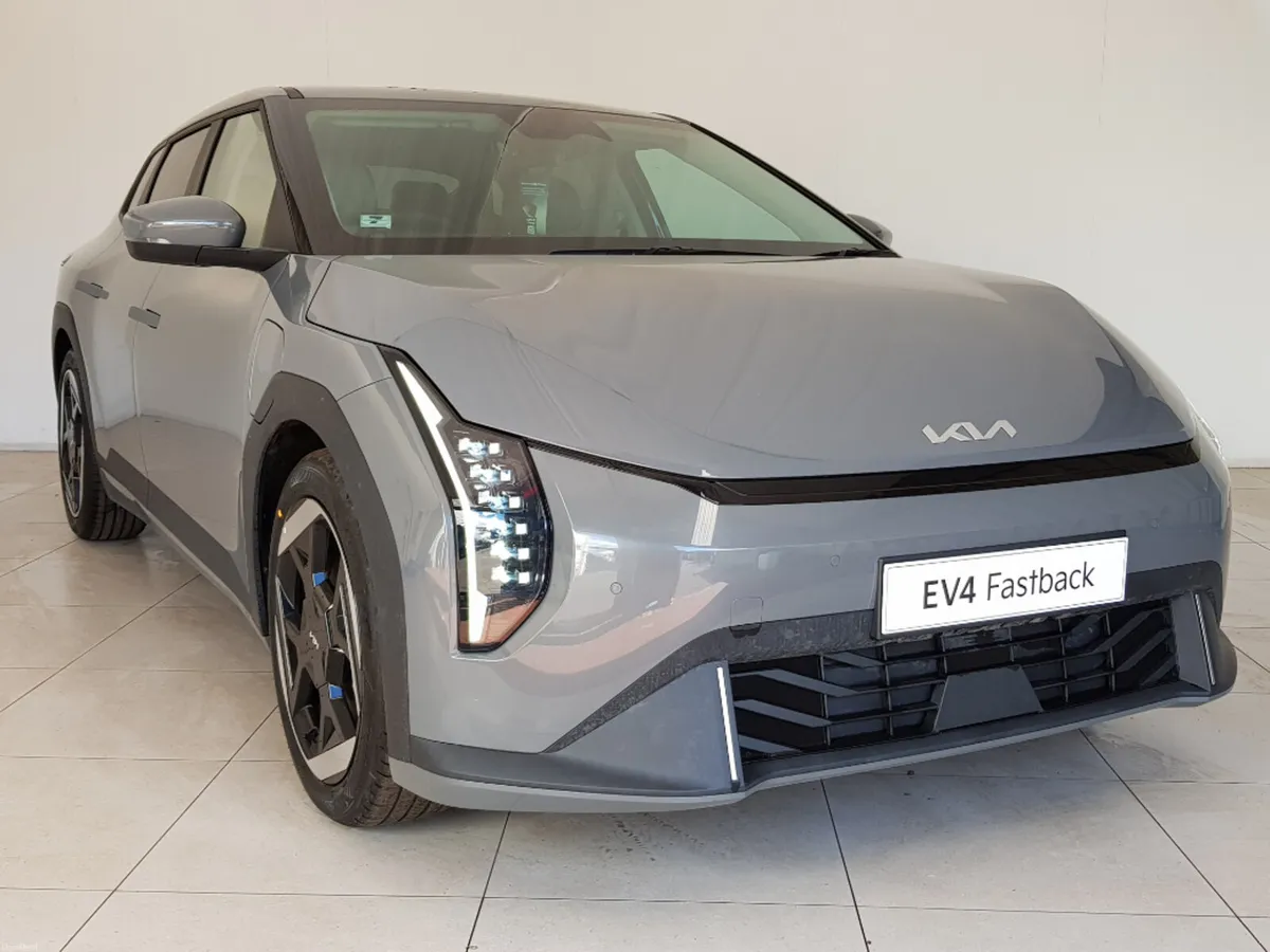Kia EV4 Kia EV4 Fastback K3 Grey - Image 1