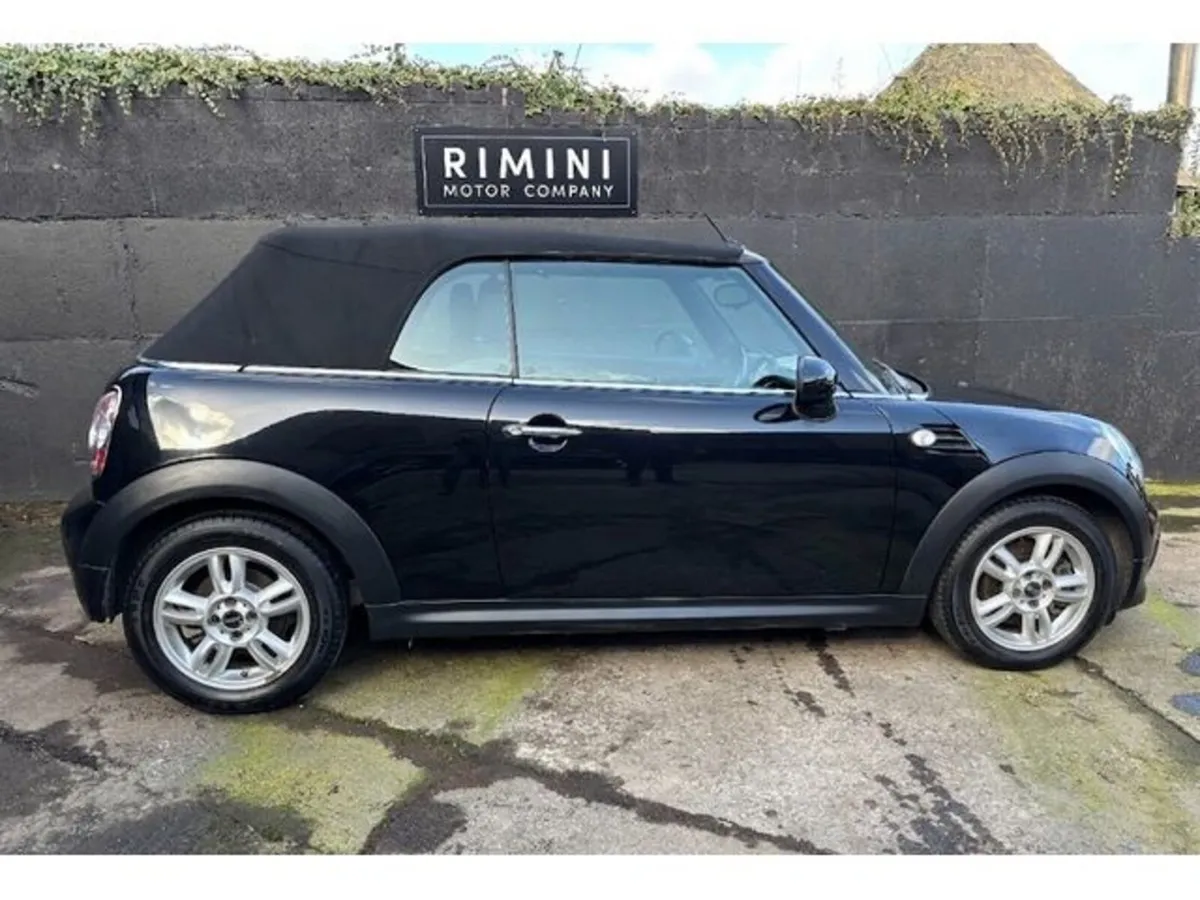 Mini Cooper One 1 6 2DR - Image 4