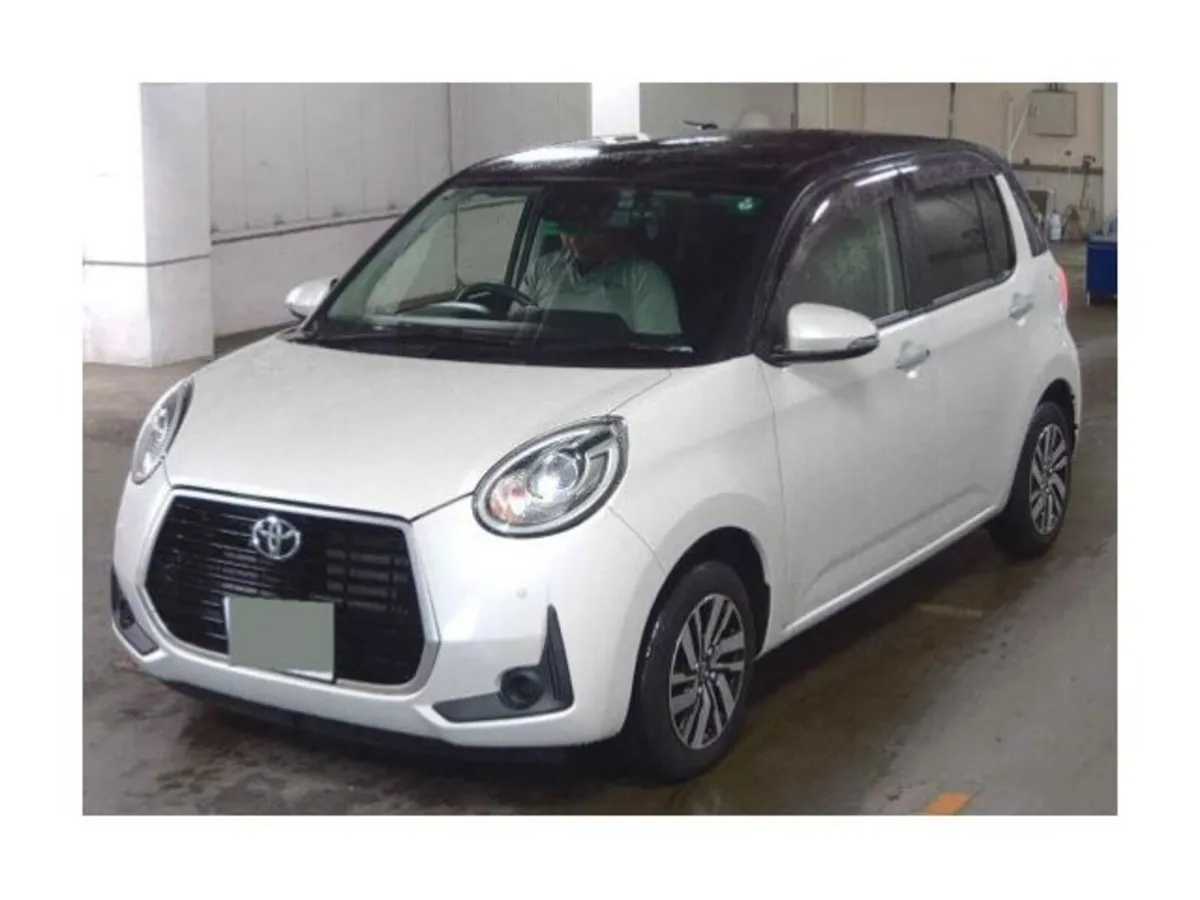 Toyota Passo 1.0 Petrol Auto - Image 2