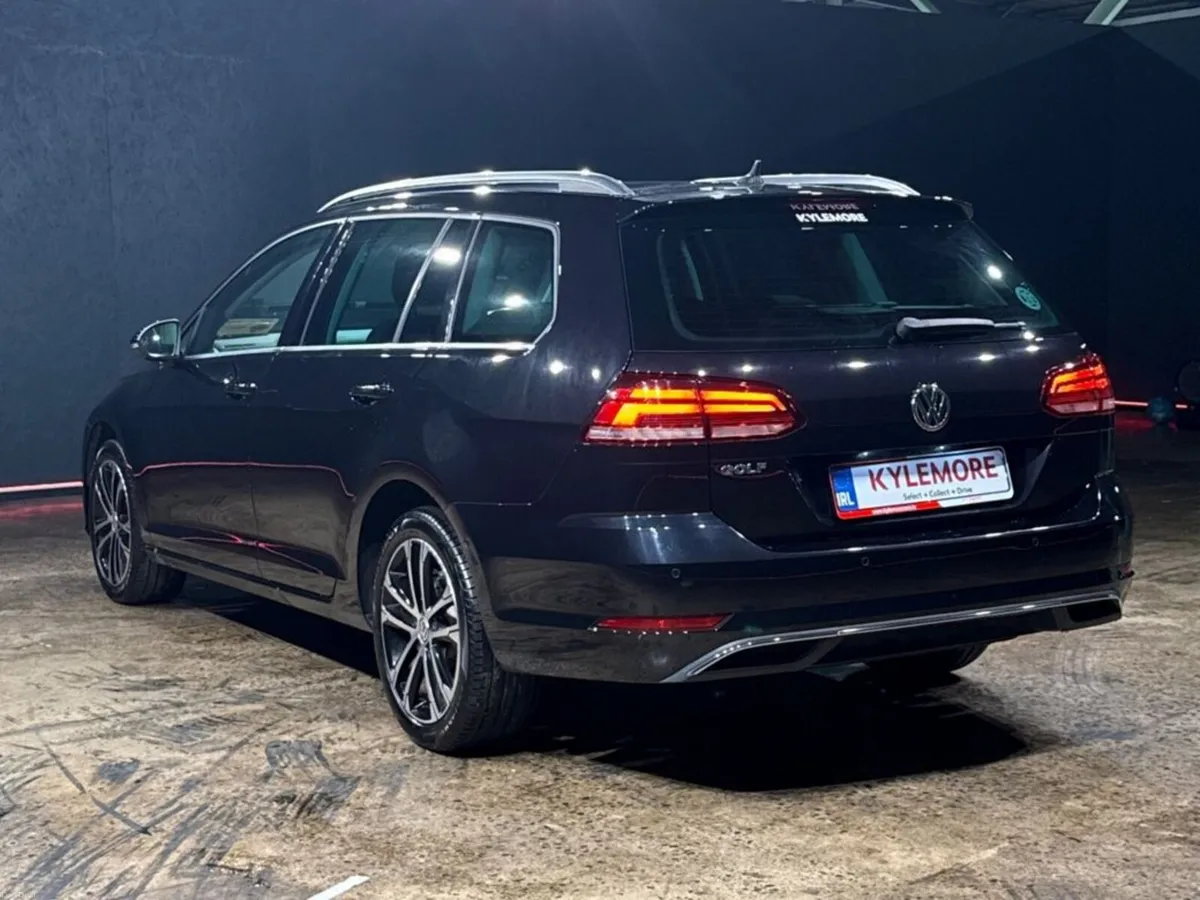 Volkswagen Golf ESTATE 1.2L TSI AUTOMATIC - REVERS - Image 5