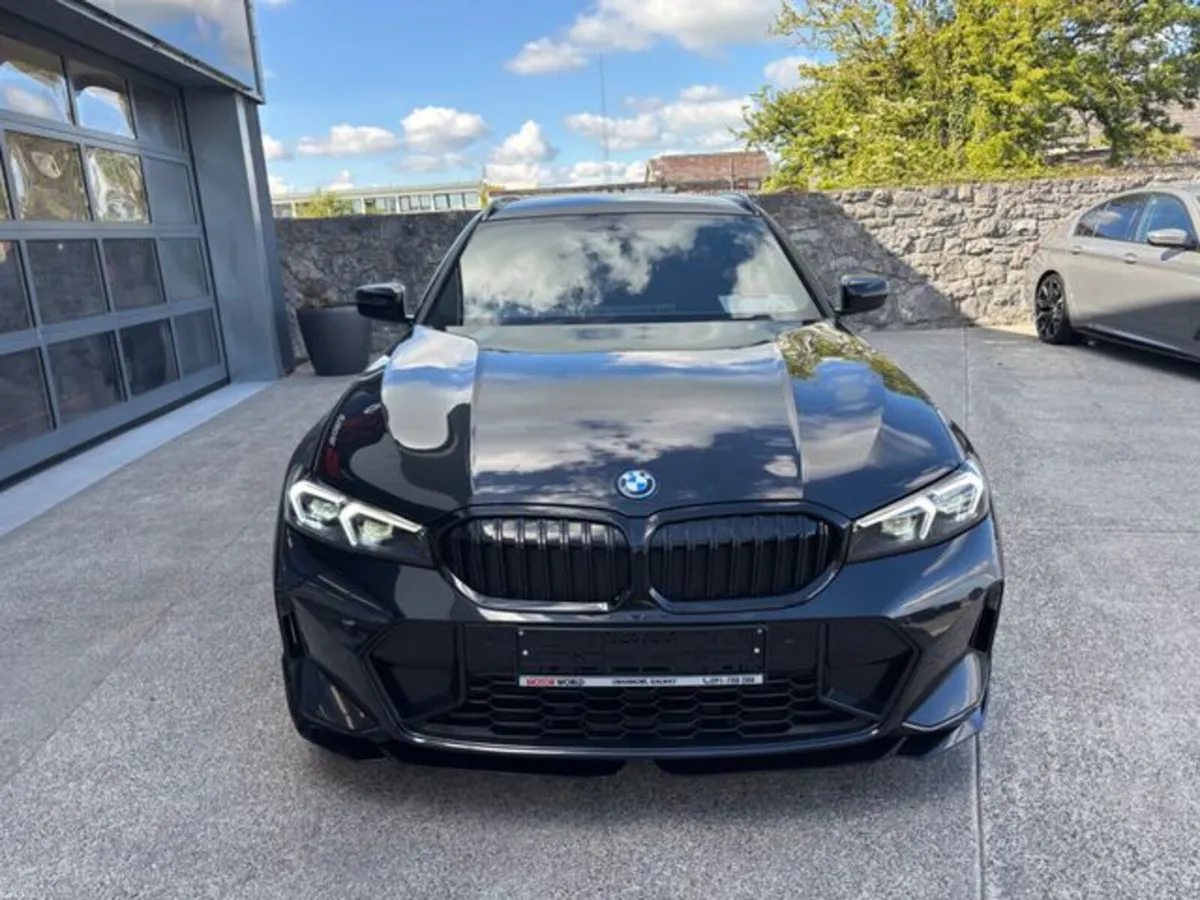 BMW 3-Series 330E M SPORT PRO - Image 6