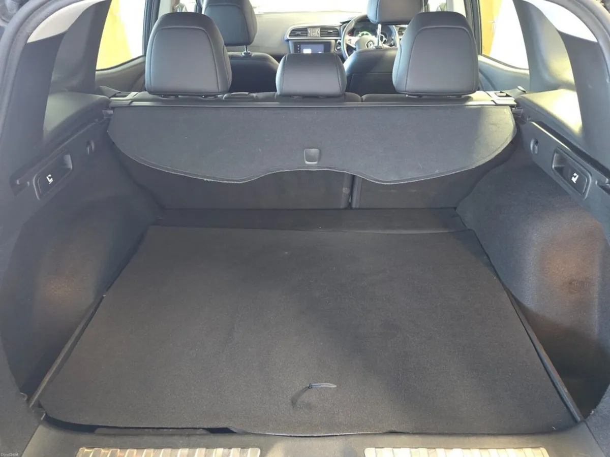Renault Kadjar S-edition Blue DCI 115 5DR - Image 6
