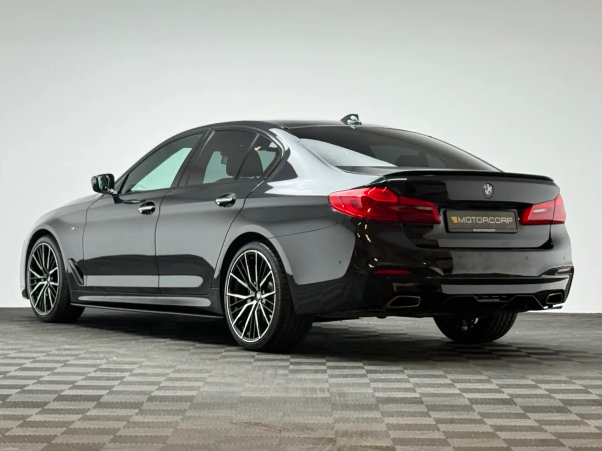 BMW 5-Series 520D M SPORT - Image 5