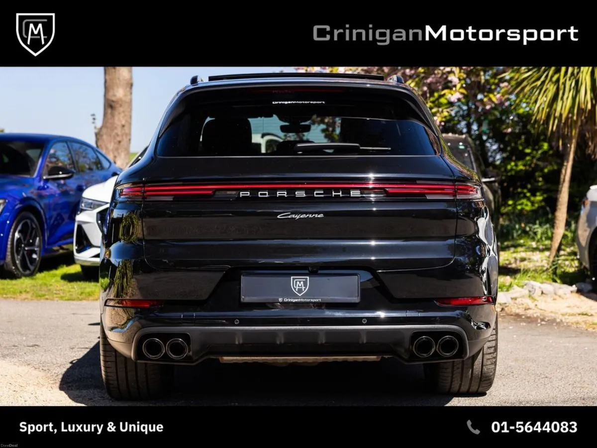 Porsche Cayenne V6 E-Hybrid - Image 5