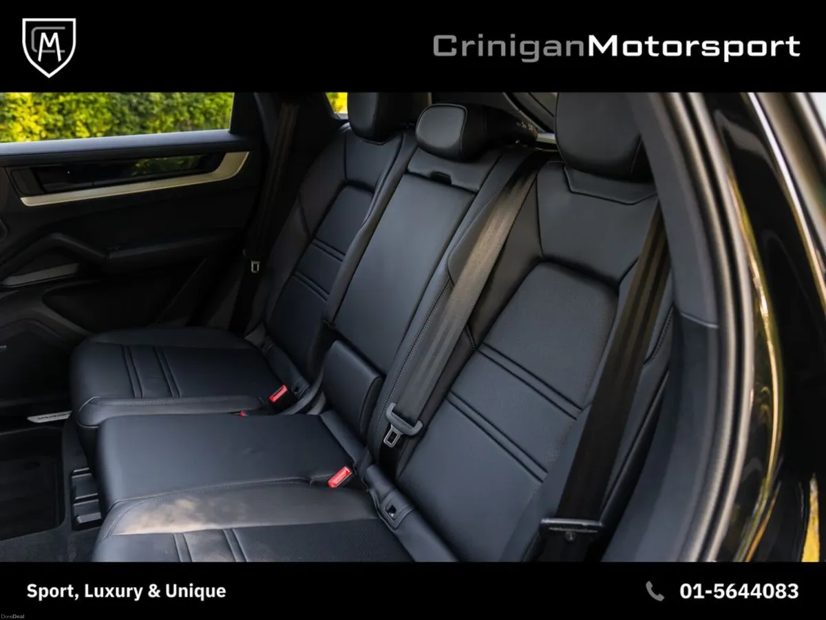 Porsche Cayenne V6 E-Hybrid - Image 6