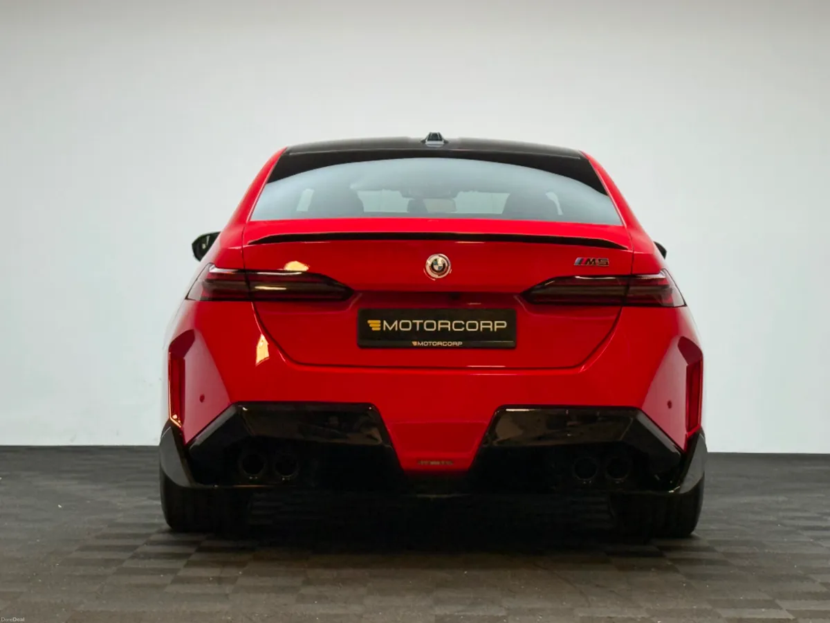 BMW M5 M5 ROSSO CORSA - Image 6