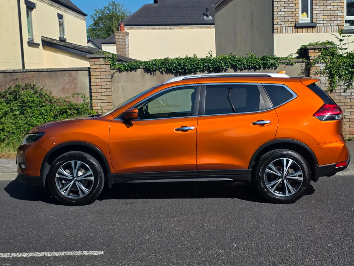 Nissan X-Trail 1.6 SV Premium 7 Seat 18 4DR - Image 6