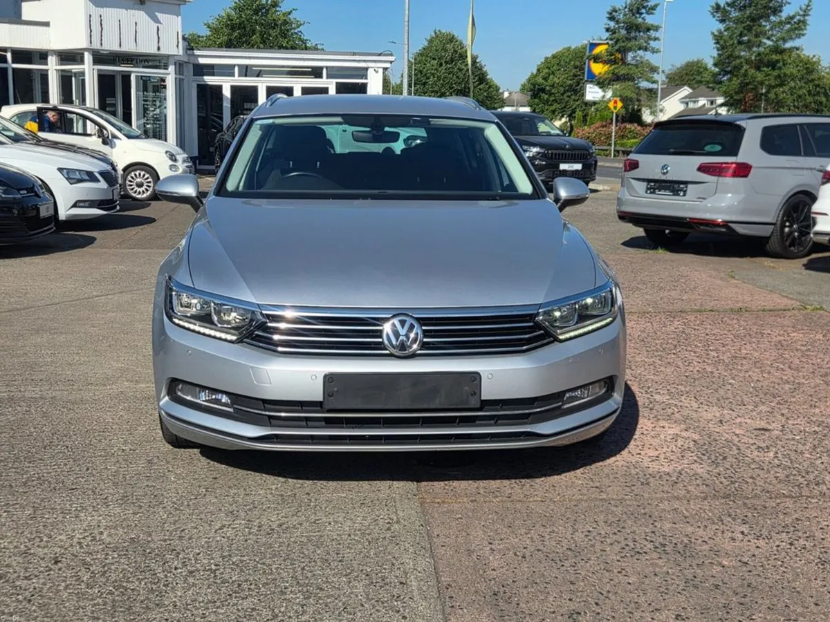 Volkswagen Passat SE BUSINESS TDI BLUEMOTION TECHN - Image 4