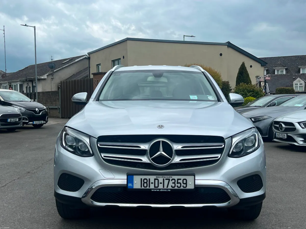 Mercedes-Benz GLC 220D 4MATIC 5DR AUTO *LOW KMS* - Image 2