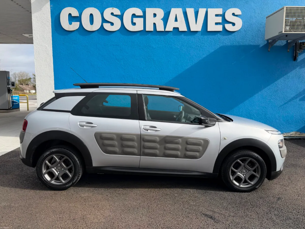 Citroen C4 Cactus Bluehdi100 Feel 5Dr * FULL CITRO - Image 2