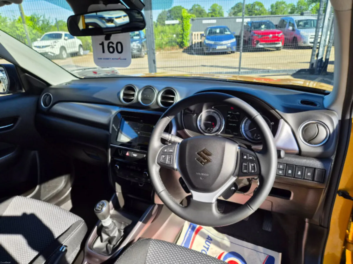 Suzuki Vitara 1.4 B/jet Hybrid SZT - Image 2