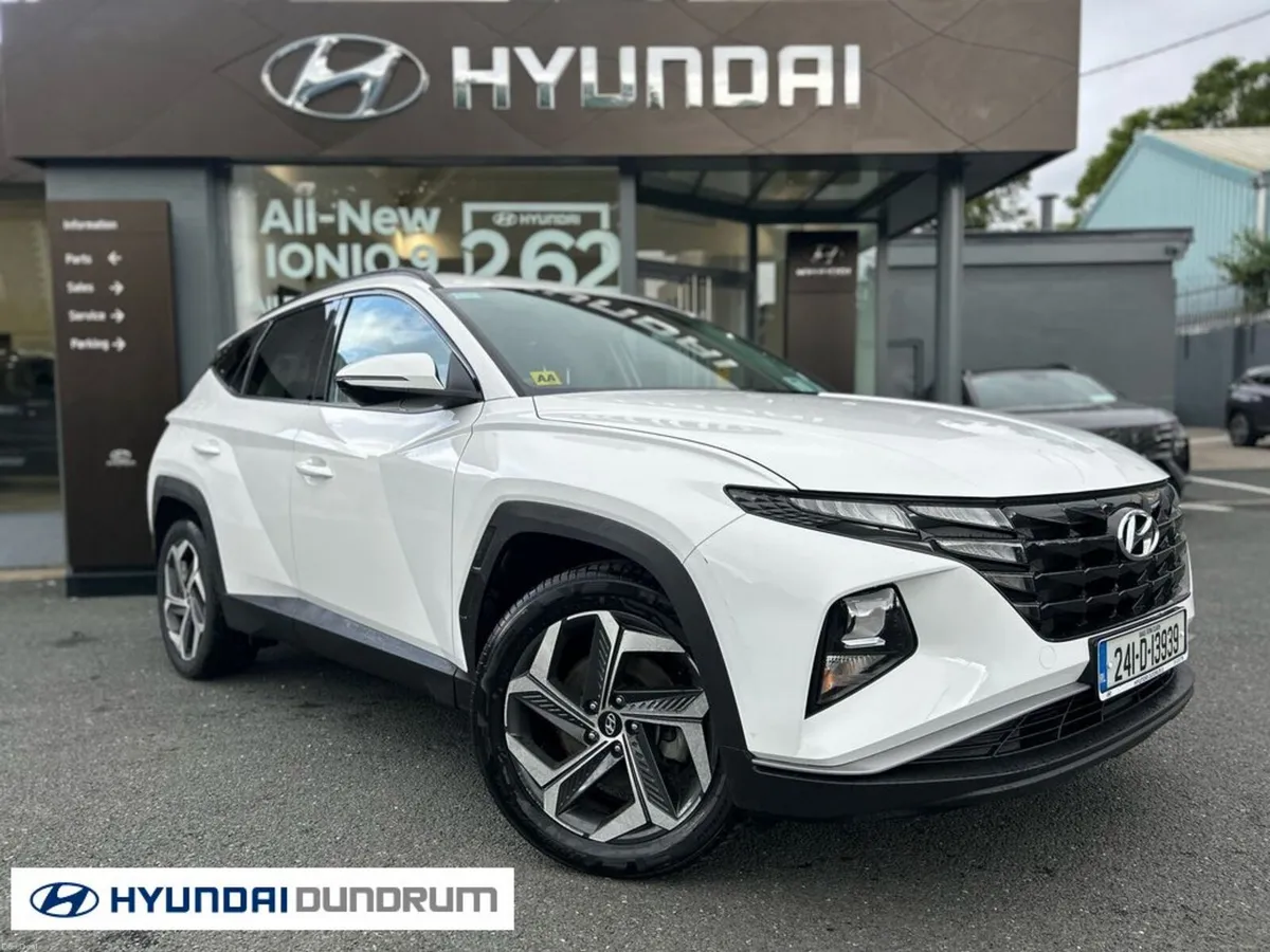Hyundai Tucson Executive Phev 5DR Auto - Image 1