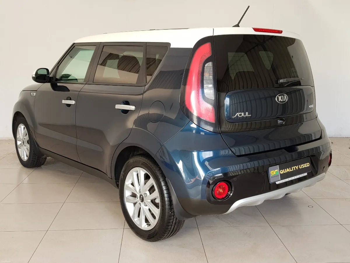 Kia Soul EX 5DR - Image 3