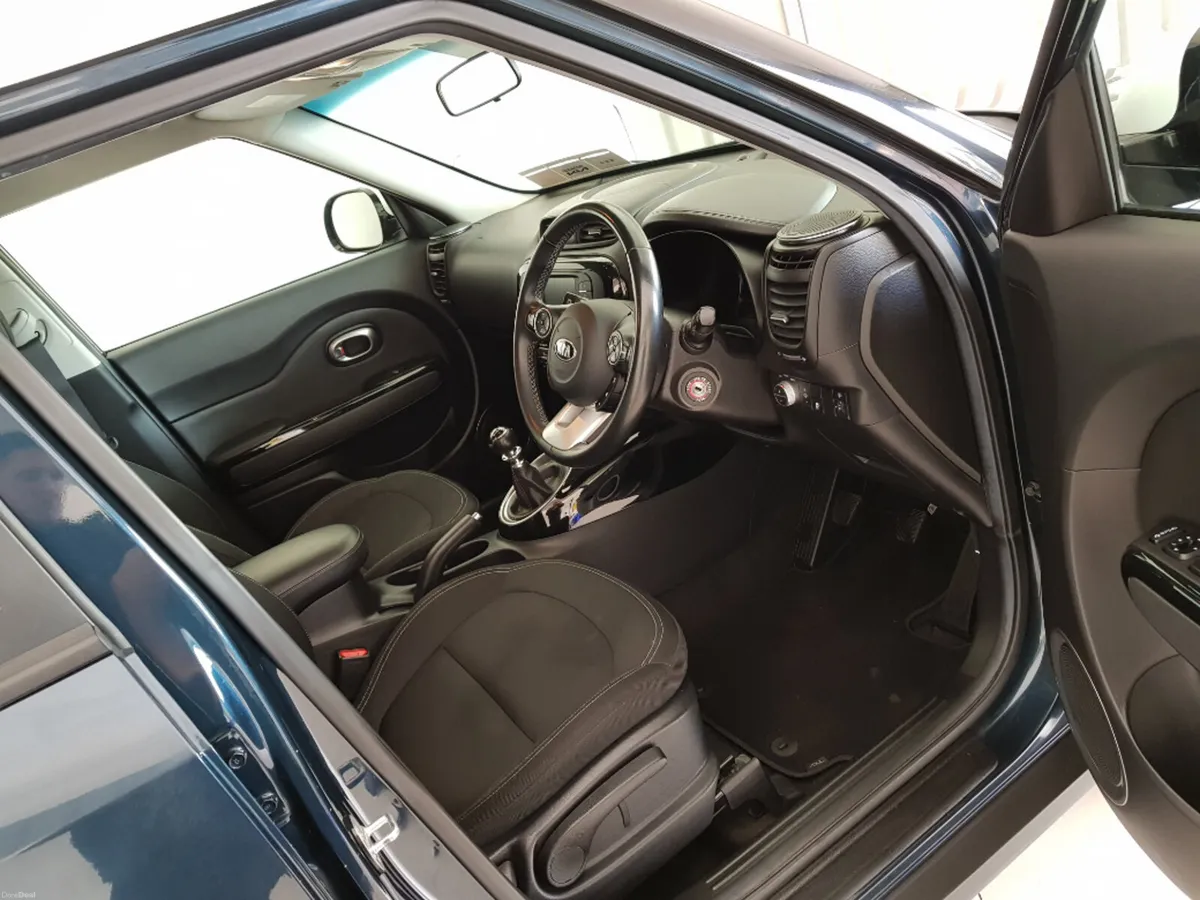 Kia Soul EX 5DR - Image 5