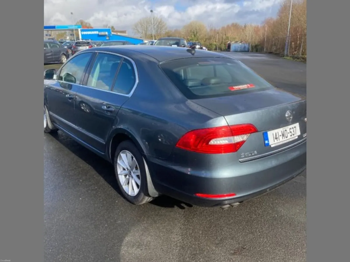 Skoda Superb Ambition 1.6tdi 105HP 4DR - Image 2
