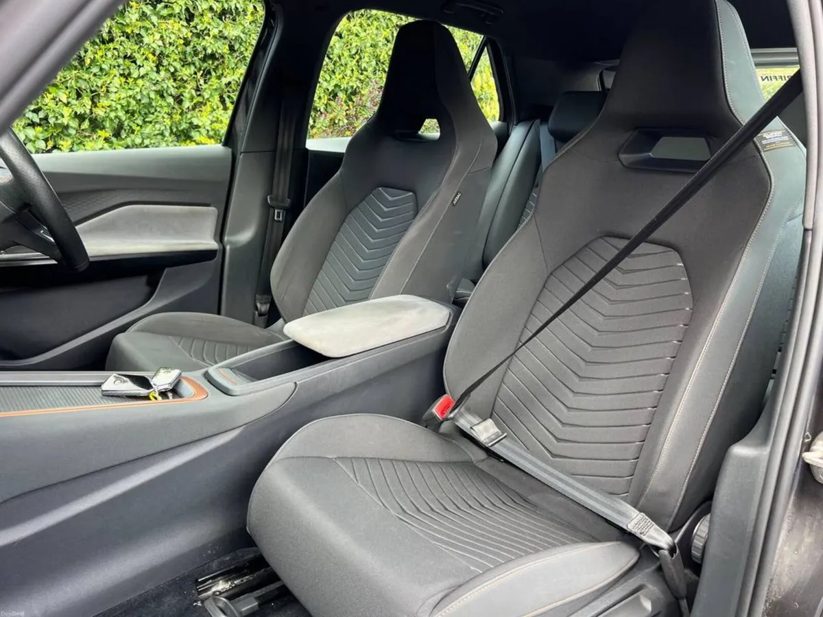 Cupra Born V1 // APPLE CARPLAY/ANDROID AUTO // HEA - Image 6
