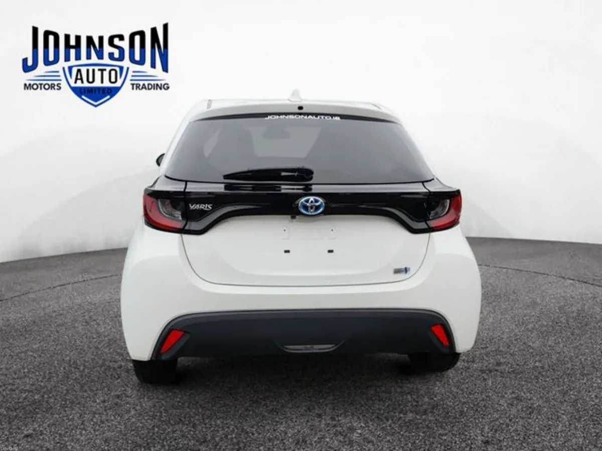 Toyota Yaris 1.5 Petrol Hybrid Self Charging Auto - Image 4